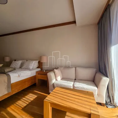 Buy Apartment Pale 14