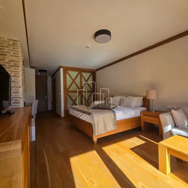 Buy Apartment Pale 12