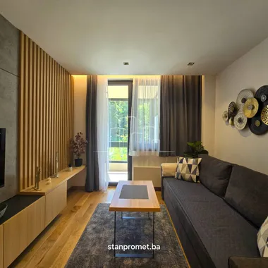 Buy Apartment Pale 3